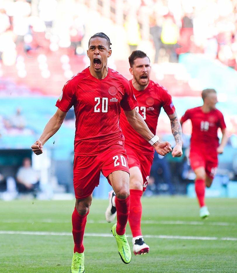 V体育官方app-威尔士队小胜，成功杀进下一轮