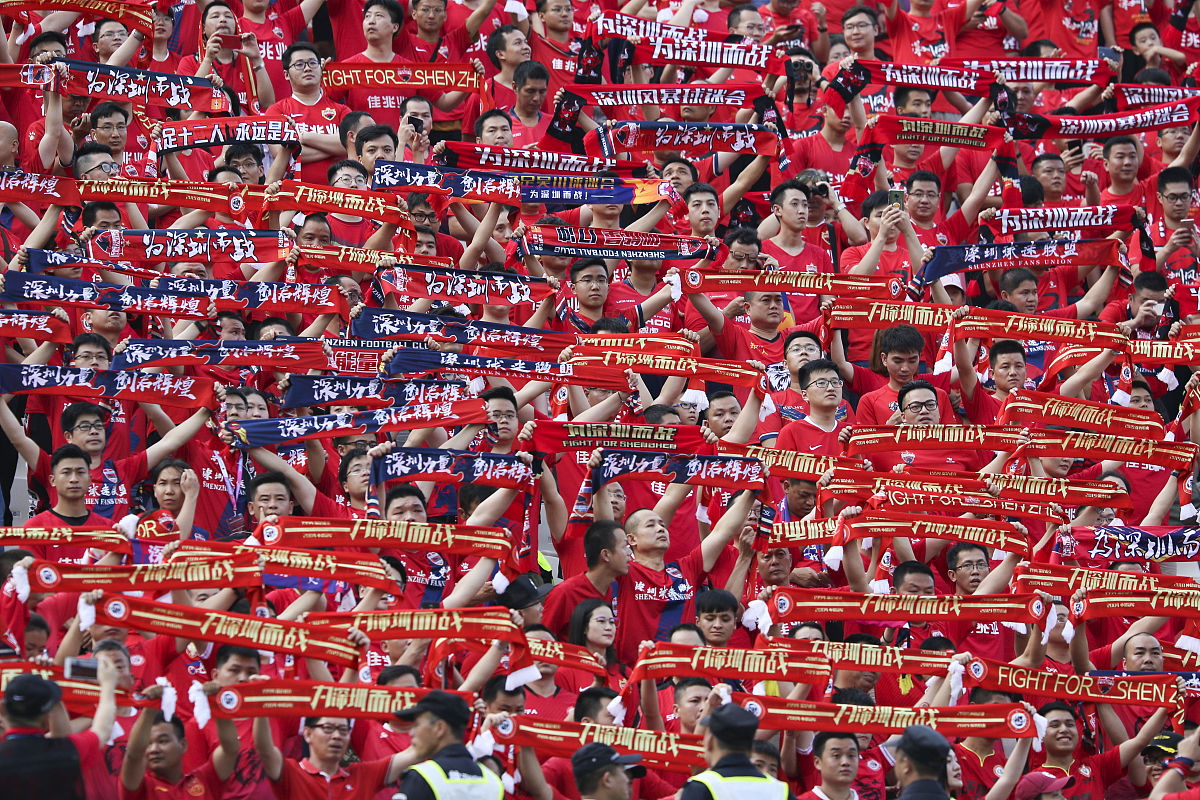 沃特福德客场逼平利物浦，取得争议点球