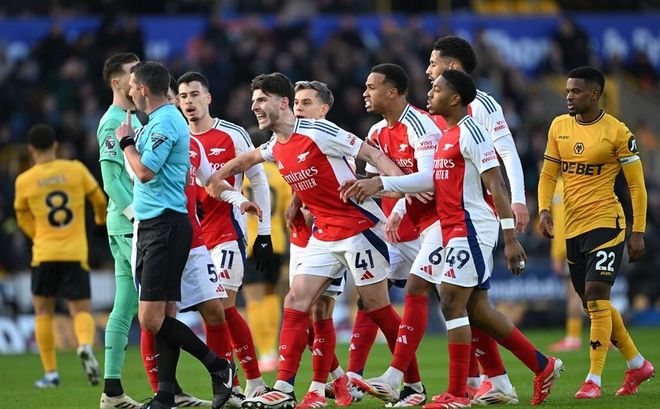 狼队客场战胜阿森纳，保级形势有所好转